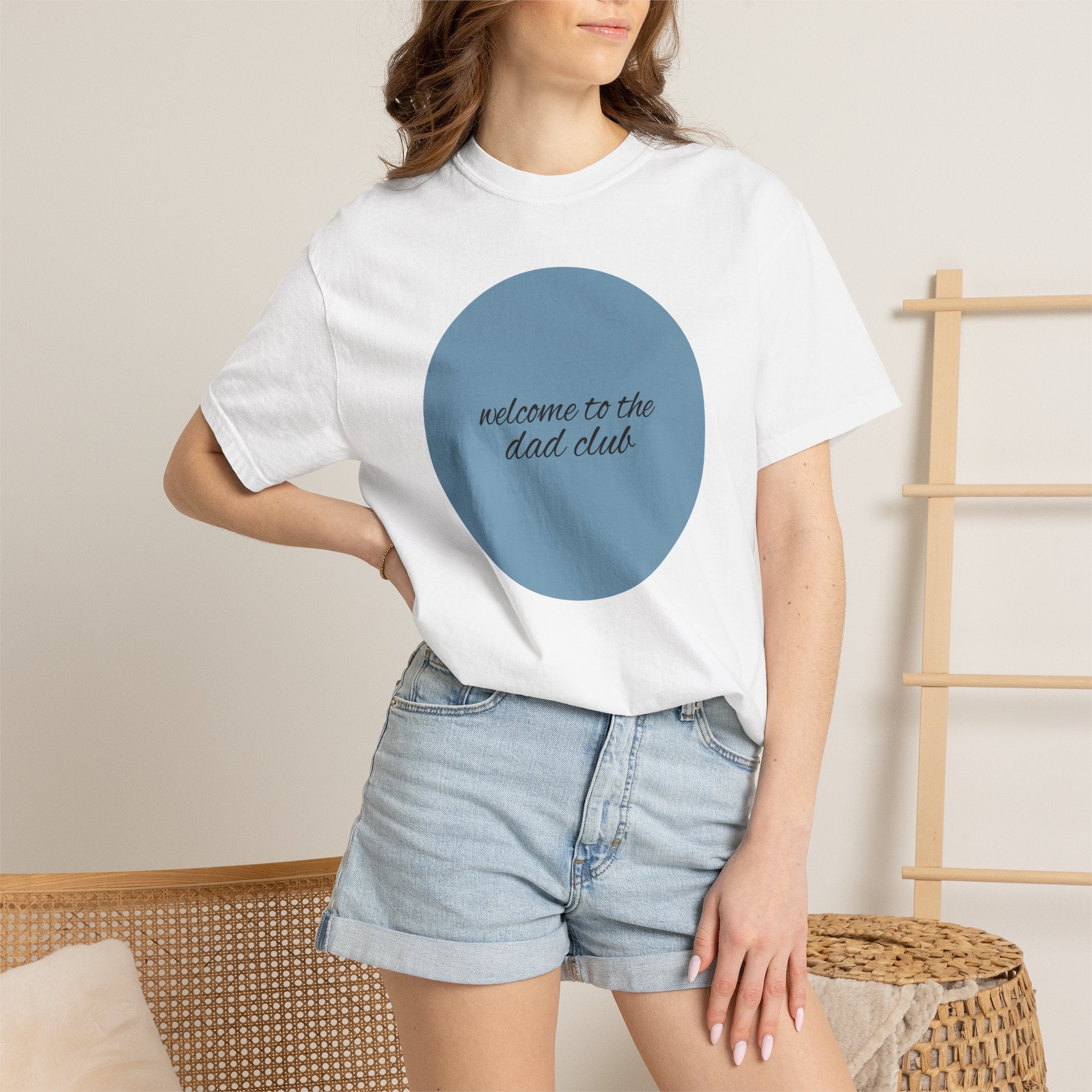 welcome to the dad club T-shirt | minimal circle design, script back print